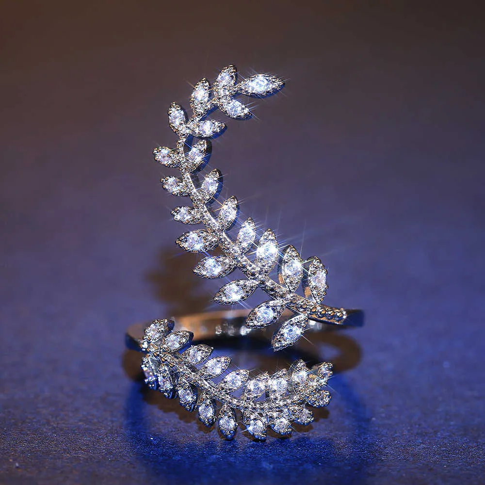 Huitan Graceful Leaves Entrambe le estremità dell'anello aperto Color argento Ragazza Cocktail Party Anelli Brillano i gioielli di moda donna zircone di cristallo X0715