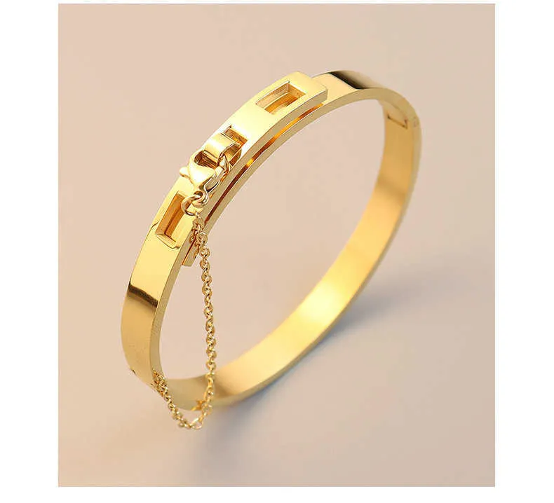 Hot Sell 316l Rostfritt stål Guld Silverpläterad Bangles Armband för Lover Trendiga Smycken För Kvinnor Män Q0717