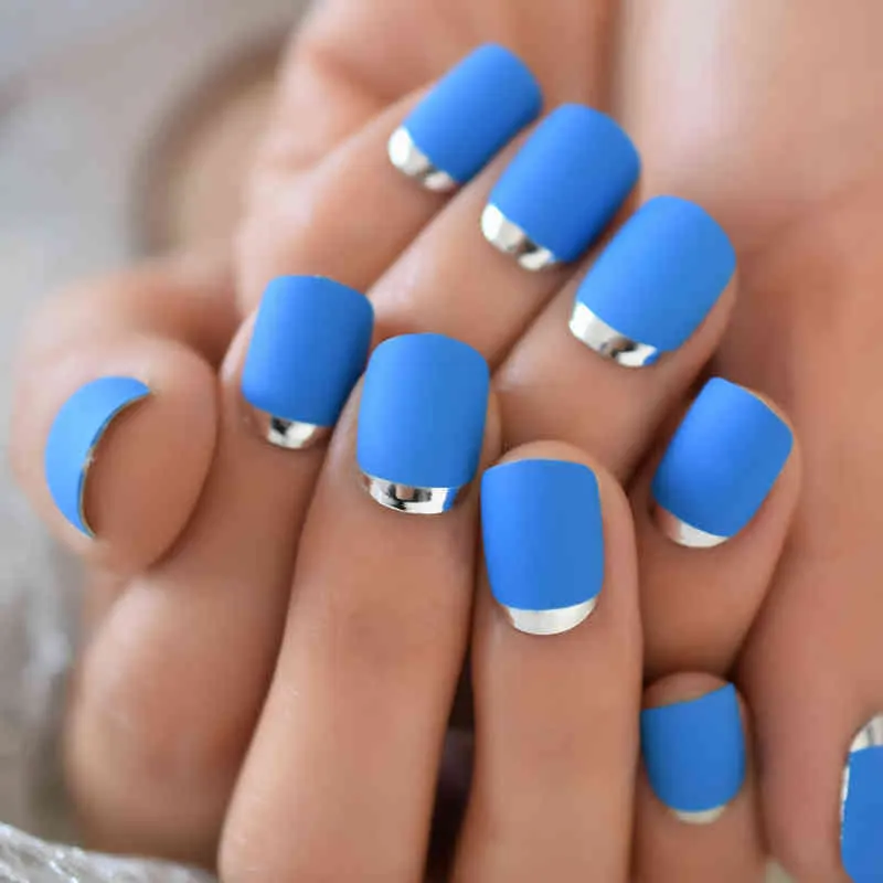 False Nails Sky Blue Full Nail Kit False Tips Press Ons Short for Diy Art Salon Fake Extension with Glue Adhesive Matte Squoval 220225