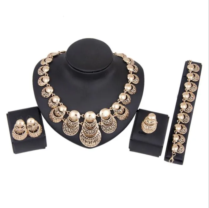 Urok Dubai Gold Crystald biżuteria dla kobiet African wisiant Naszyjnik Kolczyki Boguń Pierścienie imprezowe Akcesoria L2BI293M