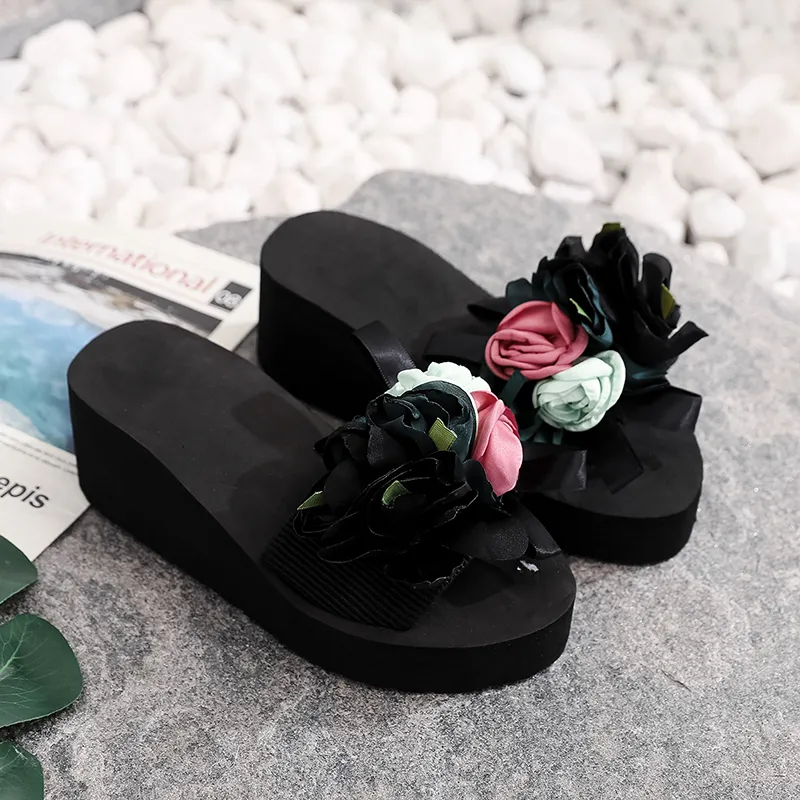 Été sandales 2021 femmes arc pantoufle intérieur extérieur tongs chaussures de plage mode femme décontracté fleur pantoufle cadeau