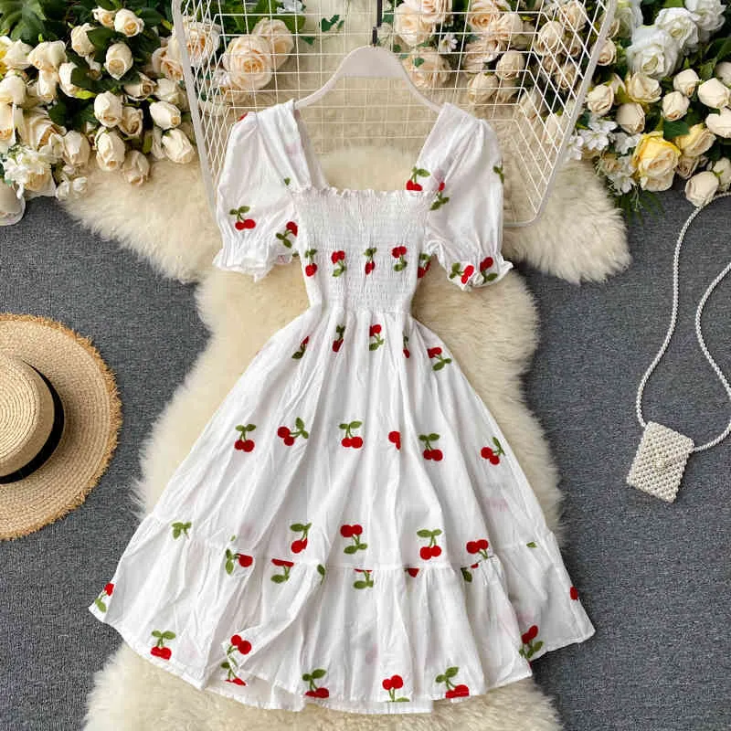 Dames A-lijn korte jurk zomer kleine zoete meisje draagt ​​vierkante kraag stretch slanke geborduurde ML1027 210506