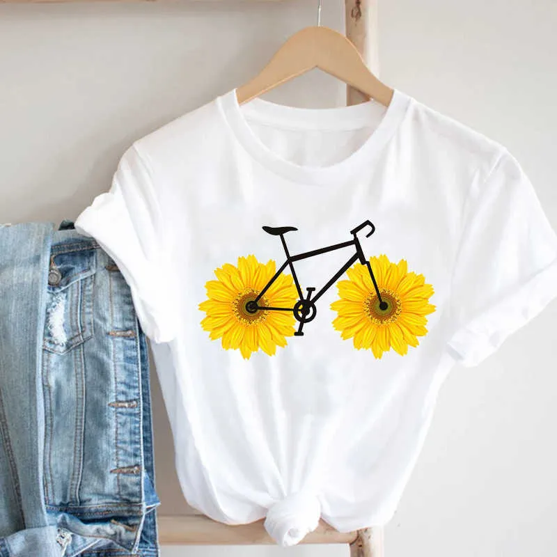 Kvinnor Butterfly Kortärmad Vår Sommarutveckling Kläder Mode Kläder Tryck TEE TOP TSHIRT Kvinna Grafisk T-tröja X0527