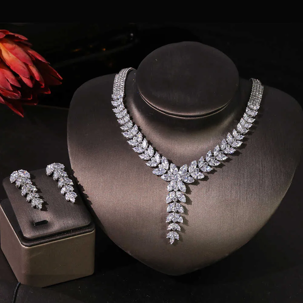 Ювелирные изделия Asnora Dubai Bridal Wedding 4 пакет Cubic Zirconia ожерелья, браслеты, серьги и кольца, аксессуары для полной короны T0854 H1022