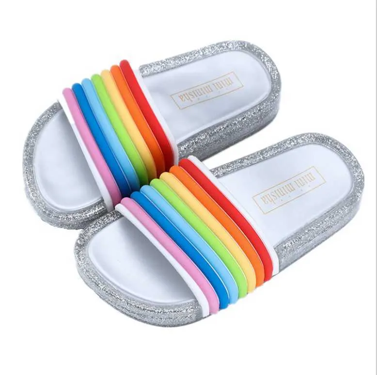 Calzature Gelatina Luminosa Estate Pantofola LED bambini Ragazze PVC Sandali da spiaggia antiscivolo Bambini Scarpe arcobaleno Pantofole ragazzo 210712