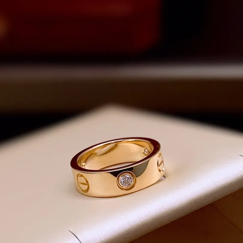 Un diamant amour bague de luxe marque reproductions officielles style classique Top qualité 18 K doré couple anneaux marques design exquis257m