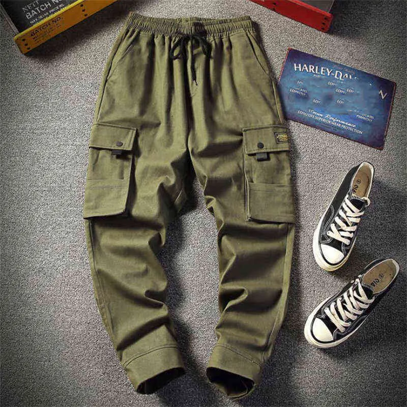 Pantalon cargo Pantalons pour hommes 2022 Vêtements pour hommes Pantalons de sport pour hommes Style militaire Pantalons de survêtement Hip Hop Pantalons décontractés pour hommes Grande taille G220224