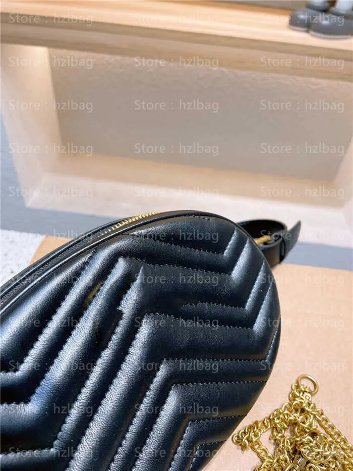 Marmont bolsa de cinto de couro matelassê inspirada em roupas esportivas Carteira arredondada Couro chevron preto Fecho de cinto ajustável Corrente Ba2972