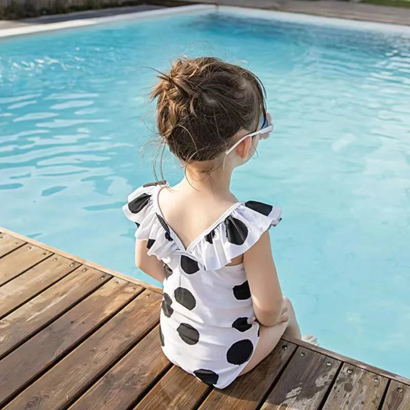 2021 Ragazza Dots Costume da bagno bambini Polka Dot Ruffle spa costumi da bagno da spiaggia Cute Kids Costume intero da bagno Costumi da bagno bambini C6982