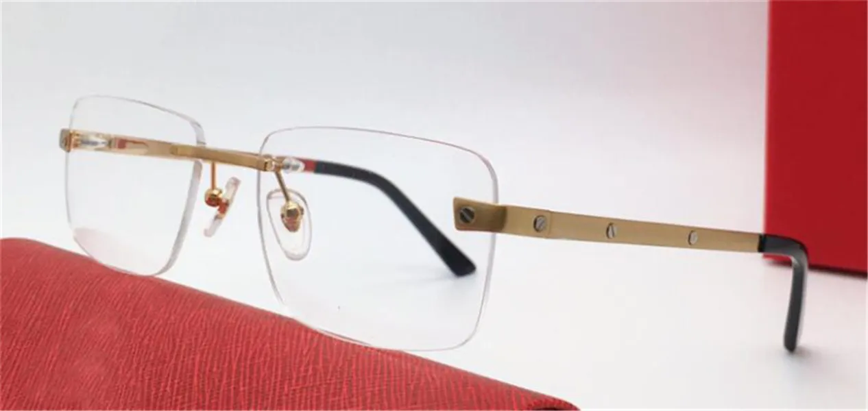 新しいファッションデザイン光学メガネ0167 Kゴールドフレームスクエアリムレスシンプルなビジネススタイル軽量で快適なTRAN245Wを着用する