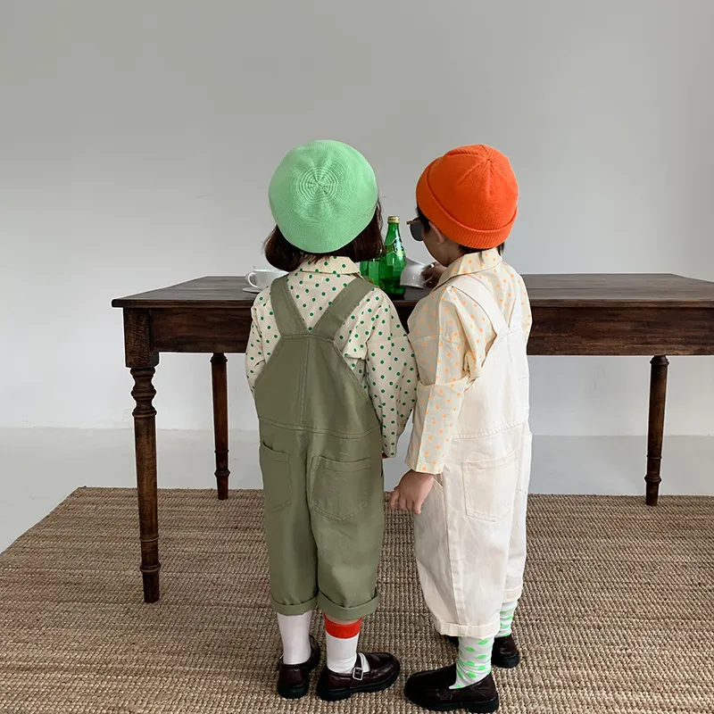 Koreansk stil pojkar och tjejer ren bomull mjuk prickskjortor 1-6 år barn söta lösa casual toppar kläder 210508