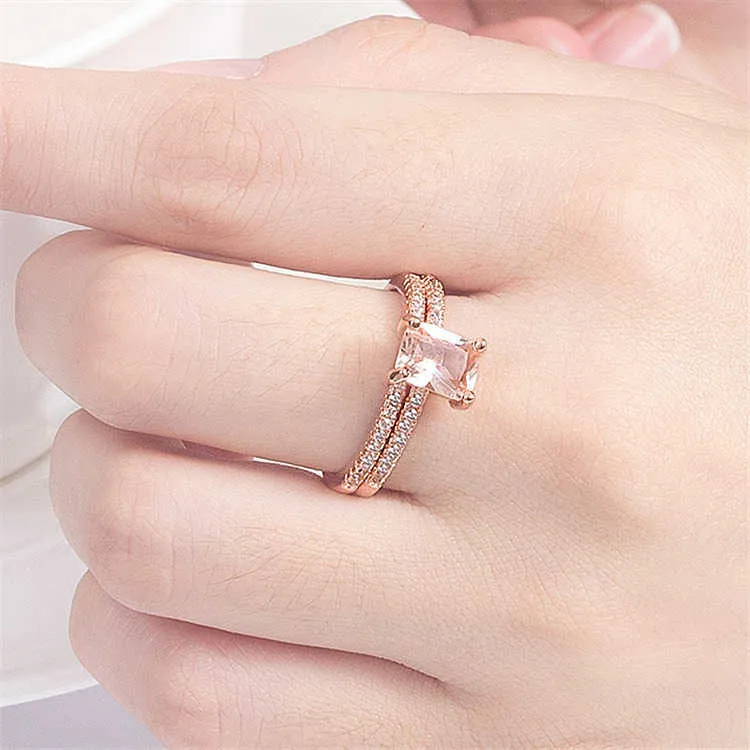 Mens Ringar Crystal 18K Rose Gold Plated Engagement Ring Set med Micro Zircon Lady Cluster Styles Band