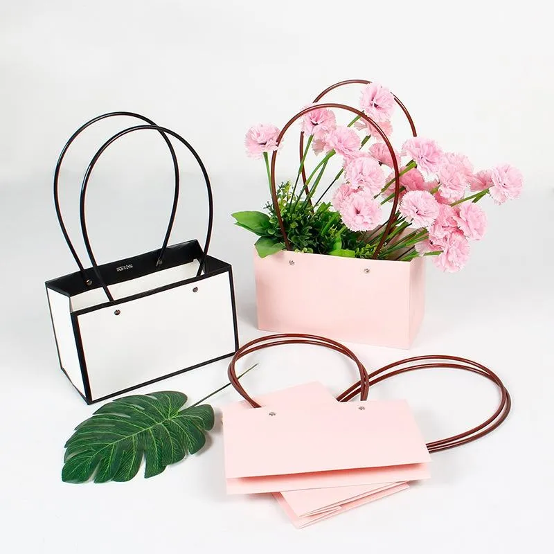 Cadeau cadeau boîte de fleur portable papier imperméable sac à main kraft sac à main de mariage rose emballage214a