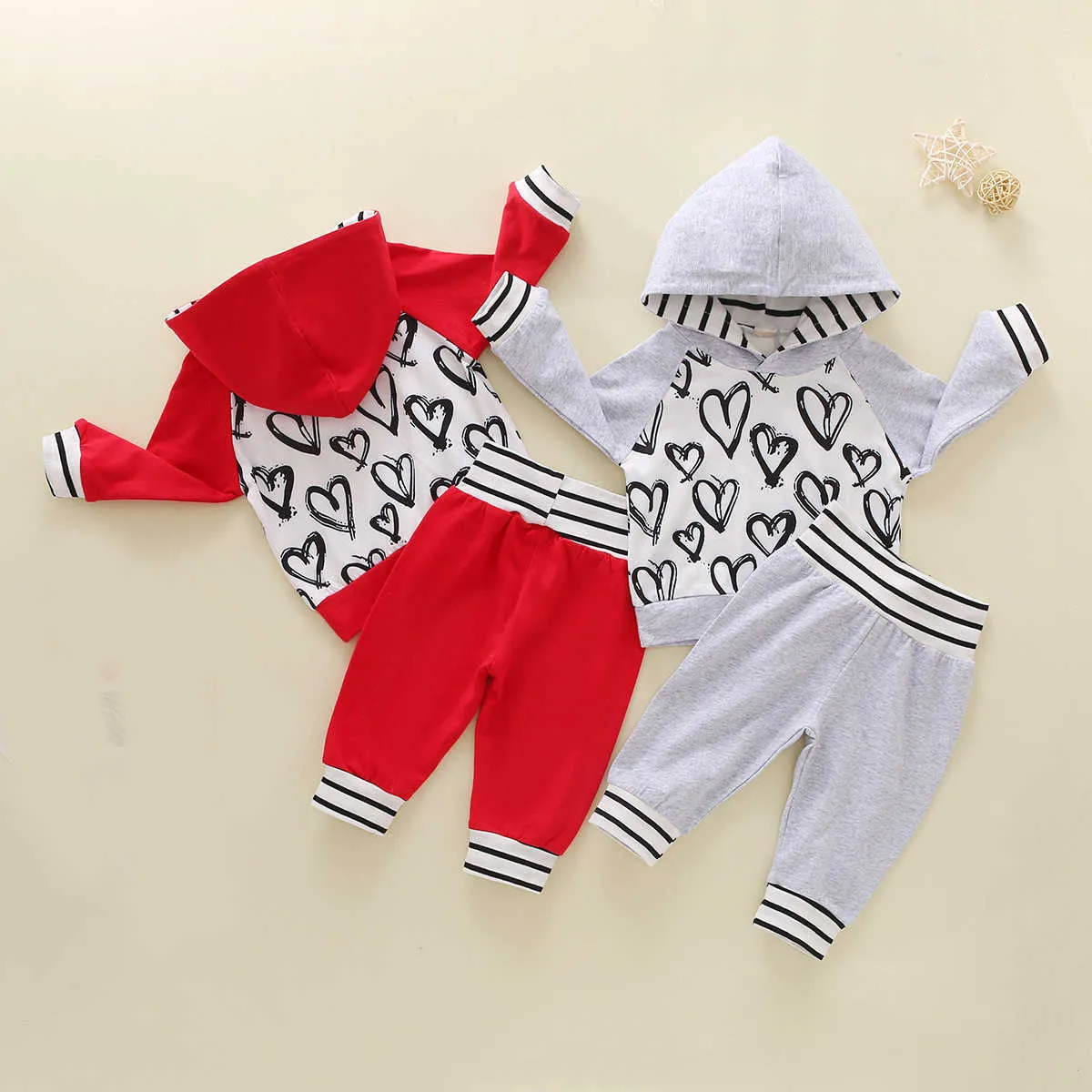 Wiosna Jesień Baby Garnitur Heart Design Top + Spodnie 2 sztuk Outfit Girl Ubrania Kostiumy dla niemowląt Odzież Chłopcy 210528