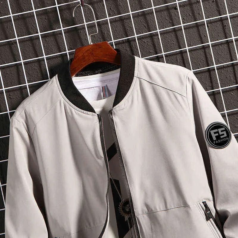 Thoshineブランド春秋の男性のジャケット薄いパッチデザインポケット男性野球のジャケット軽量のアウターウェアのトップス文字211214