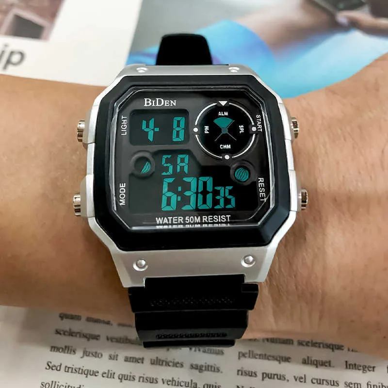 Reloj digital electrónico impermeable con luz LED cuadrada Reloj deportivo para hombre G1022