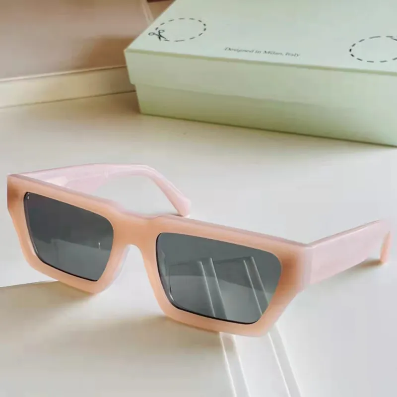 Designer de haute qualité Nouvelle tendance de mode et lunettes de soleil pour femmes