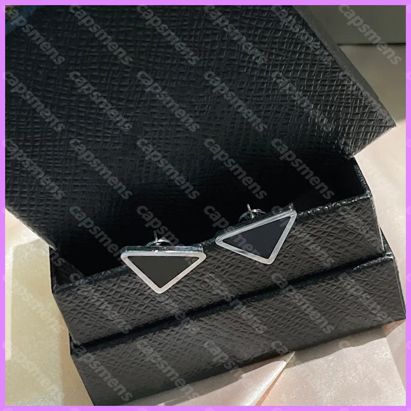 2021 kobiet biżuteria trójkąt Symbole projektant kolczyki P list moda kobiet naszyjnik wisiorek Drop Hoop akcesoria miłość bransoletka D218052F