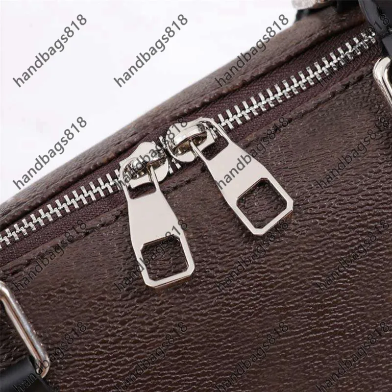 Mänsbristcases Laptop Bag Handbag Mens Handväskor mode All-Match Casual Classic Retro High Capacity Crossbody Shoulder Bags247L
