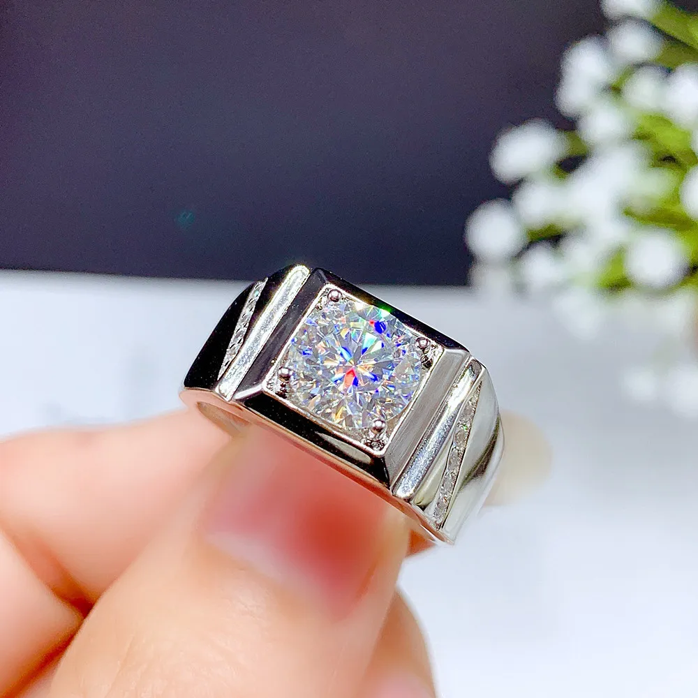 Mode AAA Zircon Moissanite Gemstones Diamonds Rings for Men 18K White Gold Silver Color Bague Jewelry Wedding Band Gifts