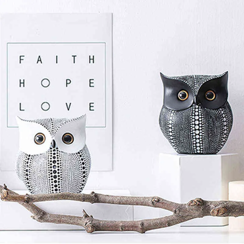 Small Crafted Owl Statue Bundle with Black and White for Home Decor Accents Living Room Bedroom Office Decoration 2111011879515