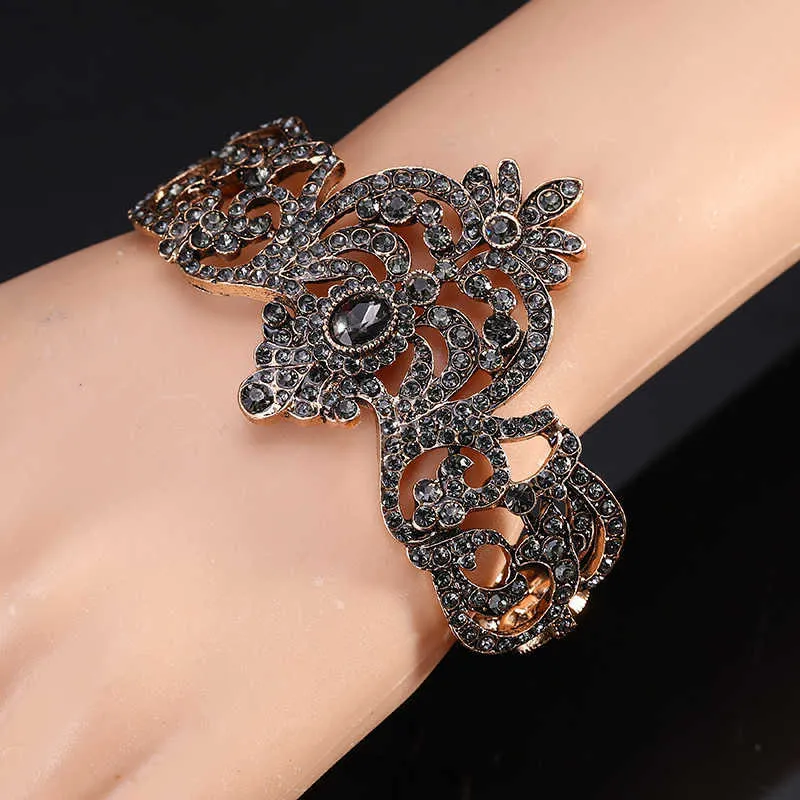 Vintage Fancy Flower Jewelry Set Earring Necklace Ring Bracelet Crown Gift for Turkish Bride's Wedding Bridesmaid Bijoux H1022
