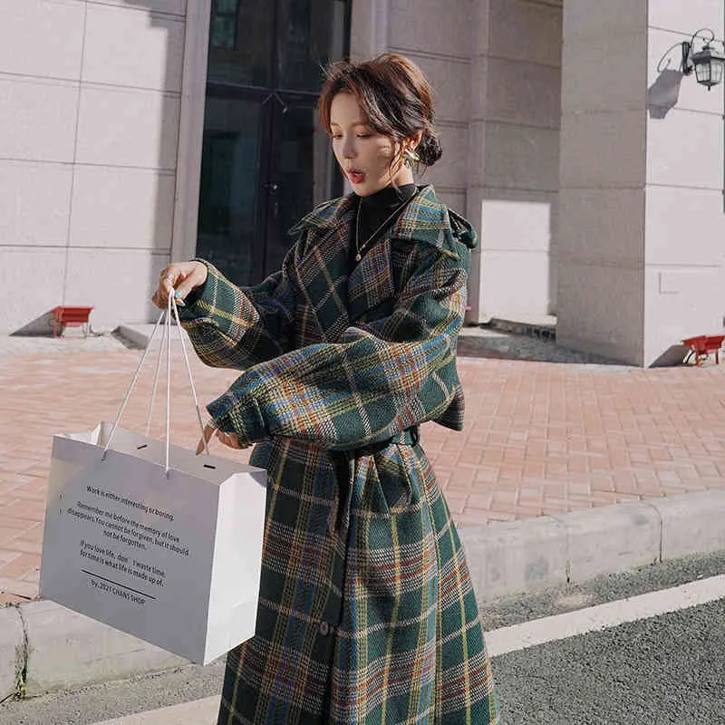 Abrigo largo de lana grueso a cuadros Vintage para mujer abrigo de invierno cálido de un solo pecho con cinturón abrigo coreano para mujer 210518