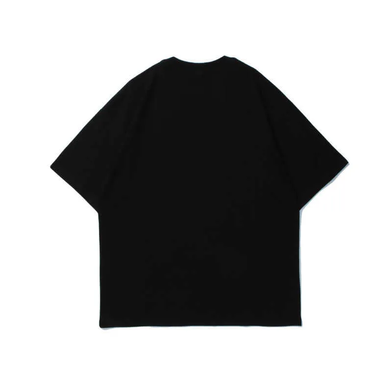Hip Hop Streetwear Harajuku T-shirt Japanische Anime Mädchen Illusion Print T-shirt Männer Sommer Kurzarm Baumwolle Lose Top Tees 210527