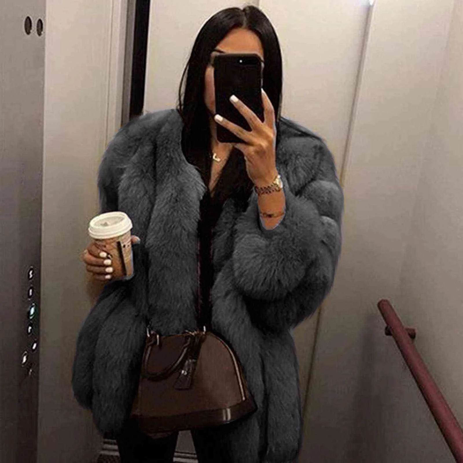 Fashion Women's Faux Fur Open Front Cardigan Veste d'hiver Couleurs massives en peluche à manches longues chaudes Chaqueta Mujer # G3 211129