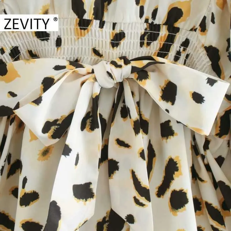 Zevity Femmes Vintage Col En V Imprimé Léopard Casual Smock Blouse Bureau Dames Plis Lanterne Manches Kimono Chemises Tops LS7262 210603