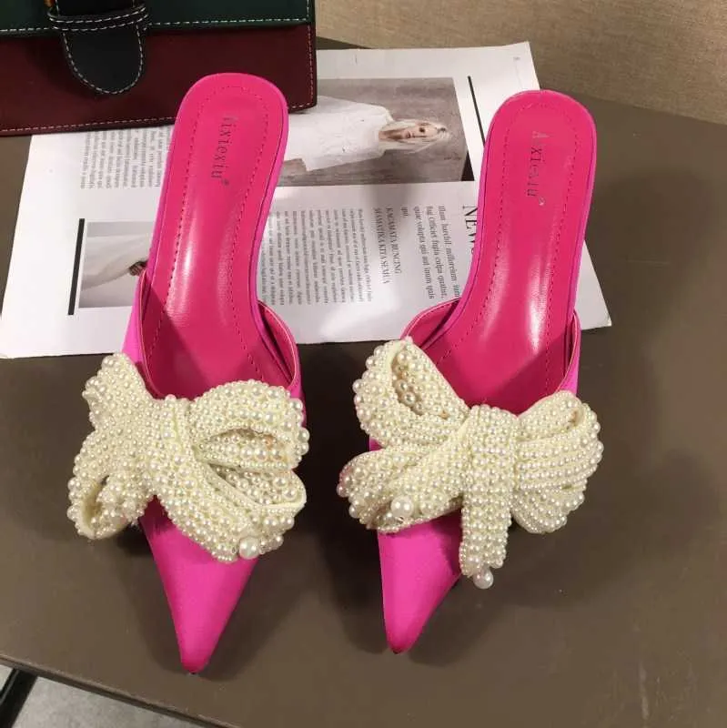 2020 Women Pearl Slippers Lady Bow Pointed Toe Silk Sandals Beading Bowtie Mules Shoes Woman Outdoor Slides Flip Flops Y0721