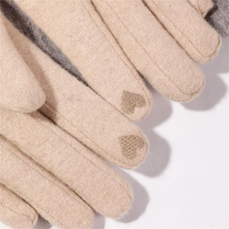 Five Fingers Gloves Fashion Fur Women Winter Cashmere Touch Screen Cute Furry Warm Mitts Female Full Finger Wool Mittens239f