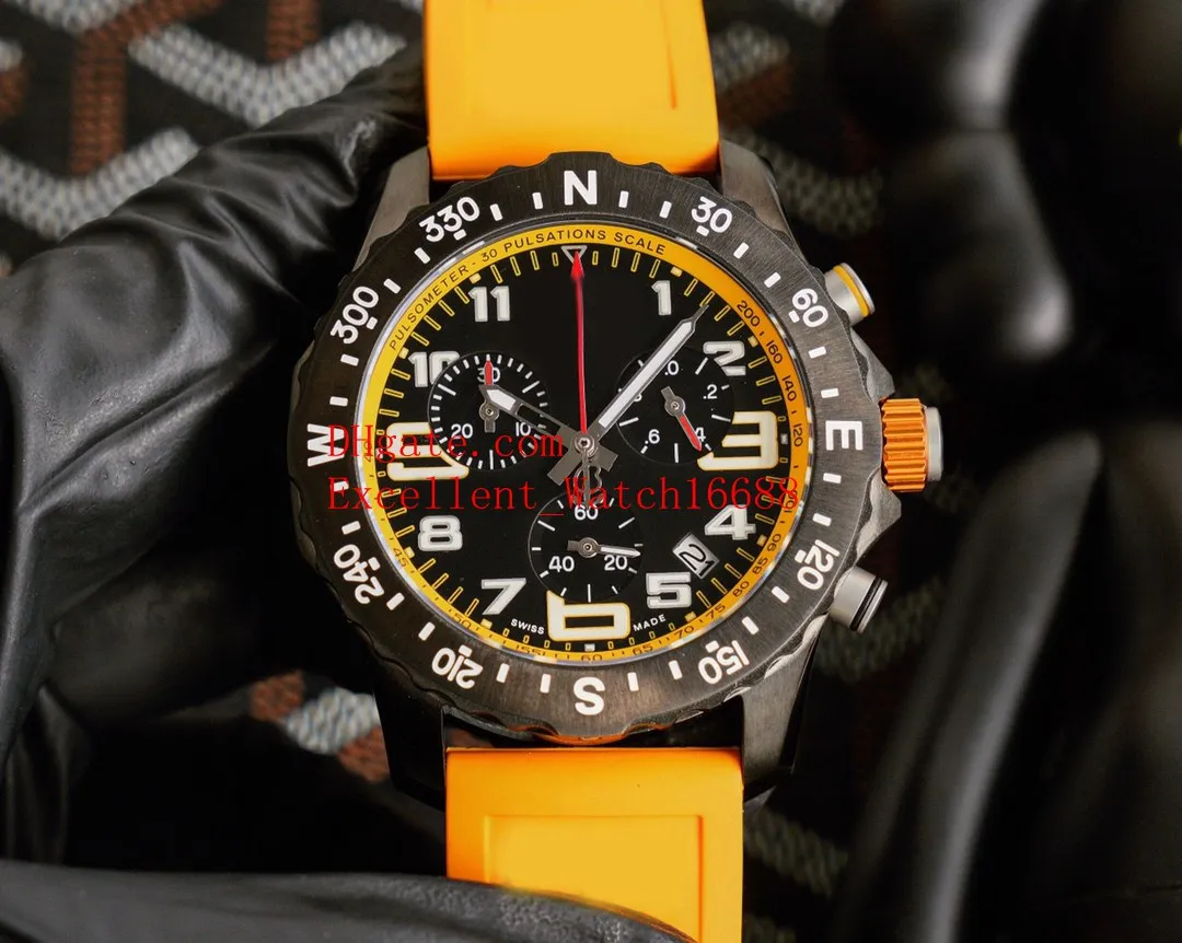 5 Farben Armbanduhren 44 mm X82310A41B1S1 Schwarzes PVD-Gehäuse VK Quarz Chronograph Funktionierende Gummibänder Armband Herrenuhr Watches252N