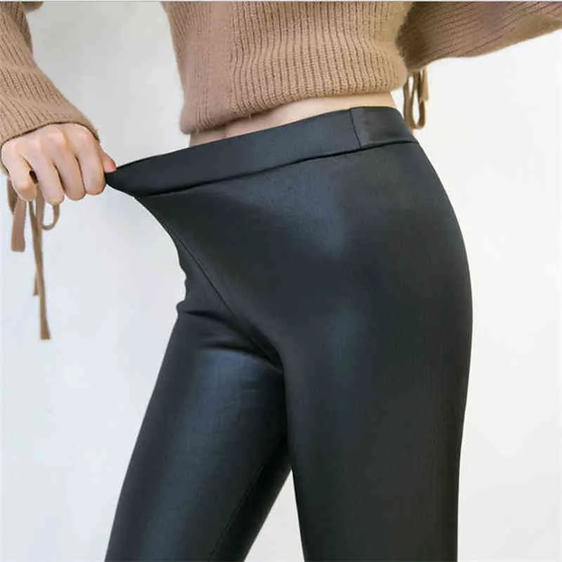 Cuhakci Faux Leather Winter Legging High Waist Jegging Velvet Kobieta Zachowaj Ciepłe Spodnie Czarne Spodnie Dorywczo 211215