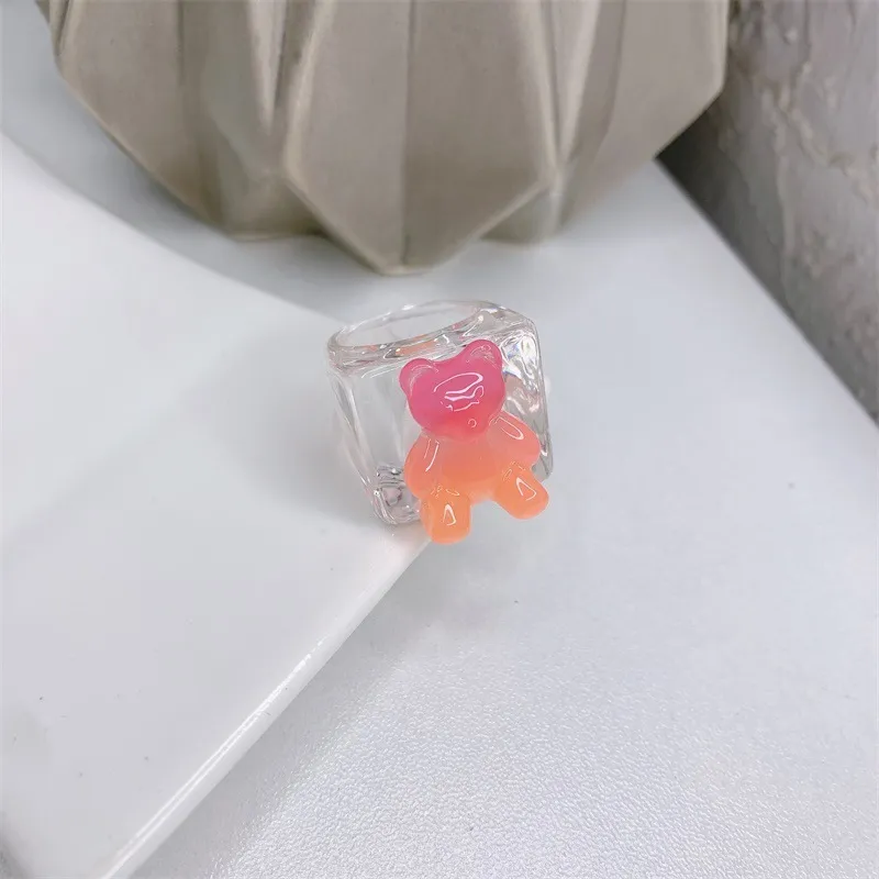 Bunte Bär Transparent Harz s für Frauen Vintage Candy Farbe Cartoon Finger 2021 Mode Ring