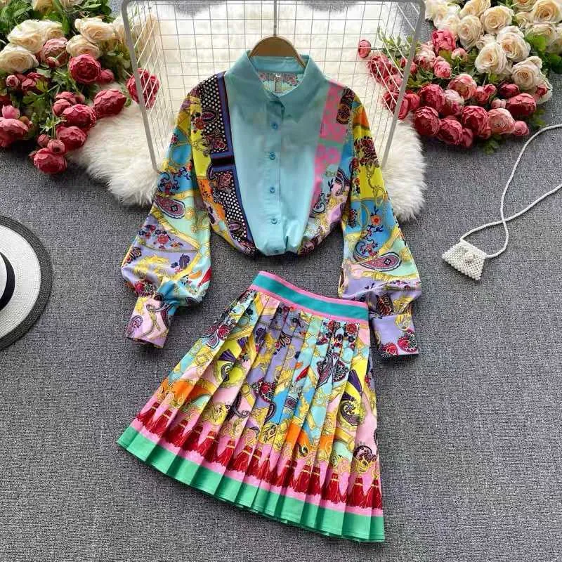 Femmes mode luxe imprimé petit haut + plissé Mini jupe printemps automne Vintage à manches longues boutons fête 2 pièces ensembles 210730