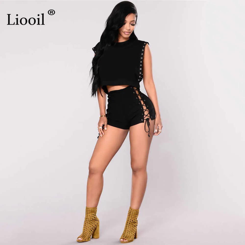 Liooil Sexy Bandage Jeans Shorts Femmes Rave Vêtements Streetwear Creux Out Taille Haute Jean Court Noir Moulant Denim 210621