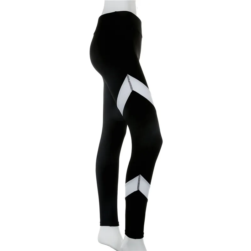 Leggings sportivi da donna Stampa nera Allenamento da donna Fitness Legging Pantaloni Slim Jeggings Wicking Force Abbigliamento da allenamento 210518