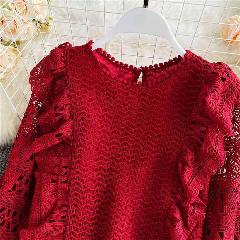 Sweet Lace Holle Out Shirt Dames Casual O-hals Lange Mouw Roze / Rood / Wit Blouse Vrouwelijke Ruche Losse Tops Herfst Blusas 210426