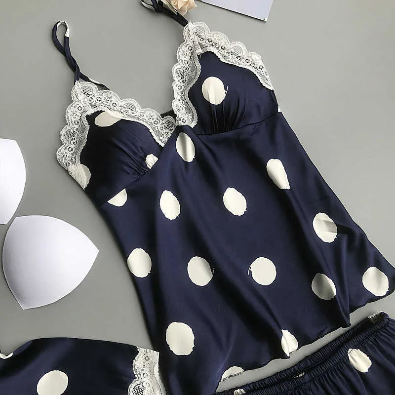 Qweek kvinnor satin sovkläder polka dot pyjamas femme silke pijama mujer söt 3 stycken med bröstkorgar Casual pyjamas uppsättningar 210809