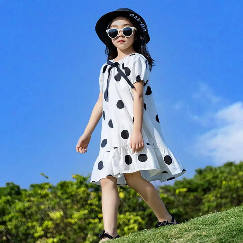 Koreański styl lato nastolatki dziewczyny sukienka łuk rękawy puff kropka ruffles princess sukienki moda ubrania E397 210610