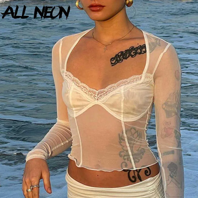 ALLNeon Fashion Y2K Lace Trim Mesh Crop Top 90s Estetica Patchwork Collo quadrato Manica lunga Bianco Sexy Tees Estate T-shirt Y0629