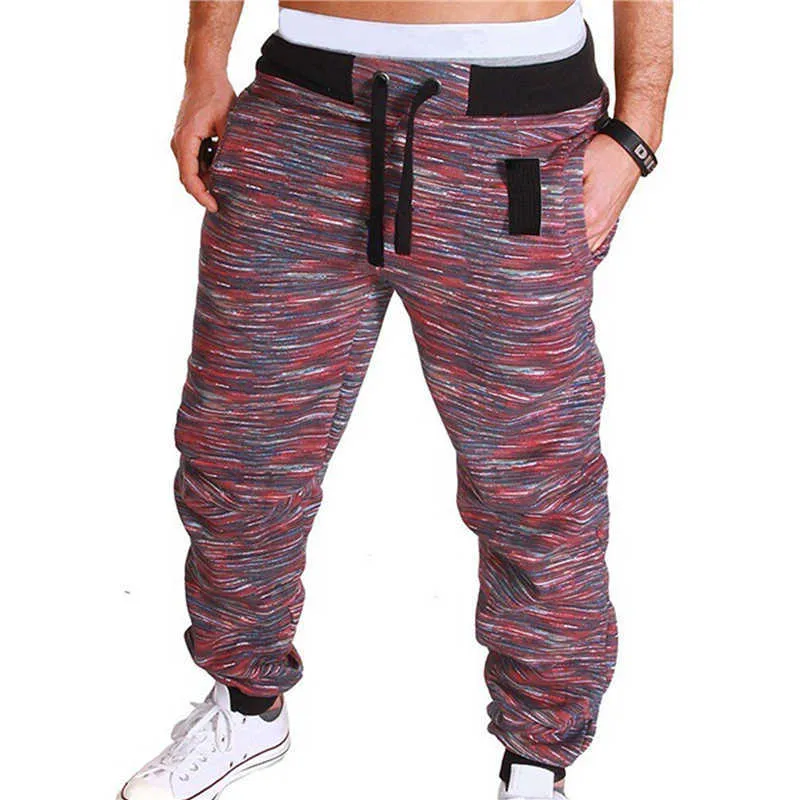 Mens Joggers camuflando calças de moletom de suportes casuais calças de camuflagem completa calças de carga listrada de fitness 211013