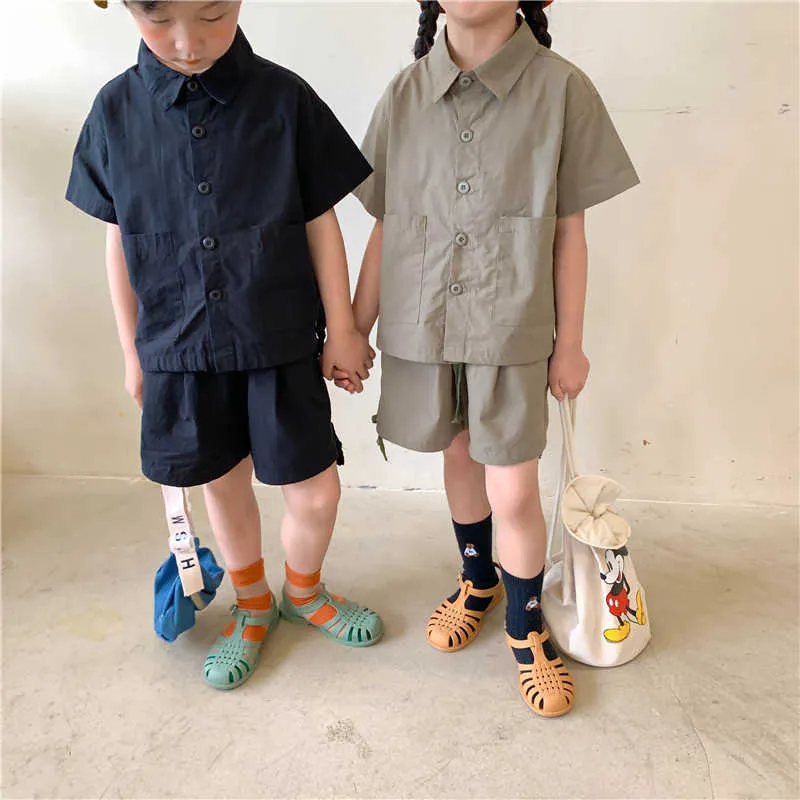 Korean style summer fashion short sleeve oversized shirt and cargo shorts unisex clothes set boys girls sets 210708