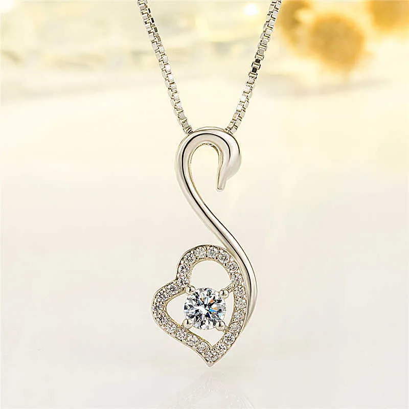 Crystal Womens Necklaces Pendant Simple Swan diamond jewelry heart-shaped collarbone chain love gold silver plated