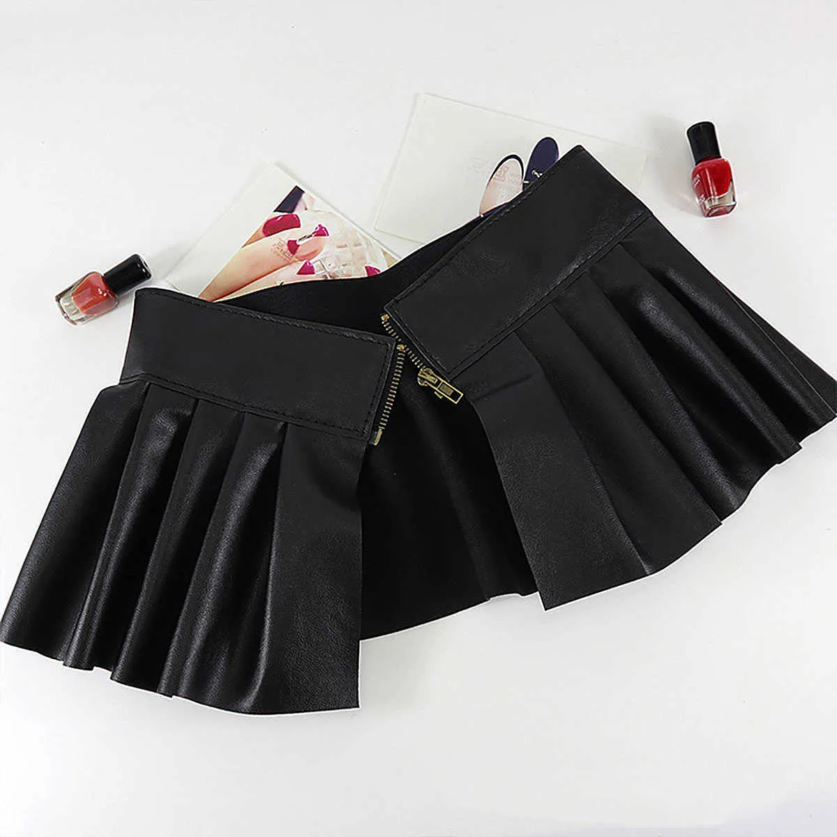 Damen-Damen-Sexy-Röcke, Damen-Faltenröcke aus Kunstleder, geteilt, verziert, mit Nieten besetzt, A-Linien-Minirock für Partys, Clubwear 210724