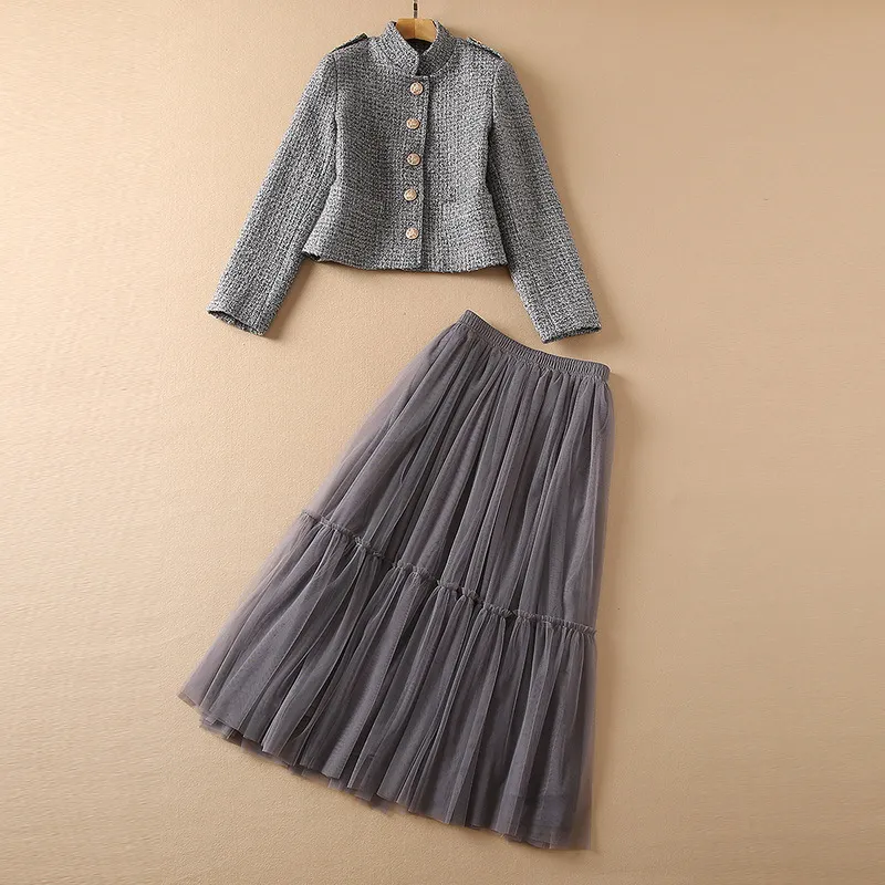 2021 automne automne manches longues col montant noir/gris couleur unie manteau à boutonnage simple + taille élastique tulle mi-mollet jupe deux pièces costumes 2 pièces ensemble 21O150929