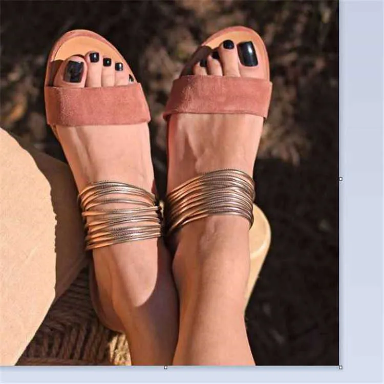 2020 femmes Rome sandales nouvel été chaud rétro compensées gladiateur antidérapant pantoufles dames fête bureau chaussures plage diapositives Y0721