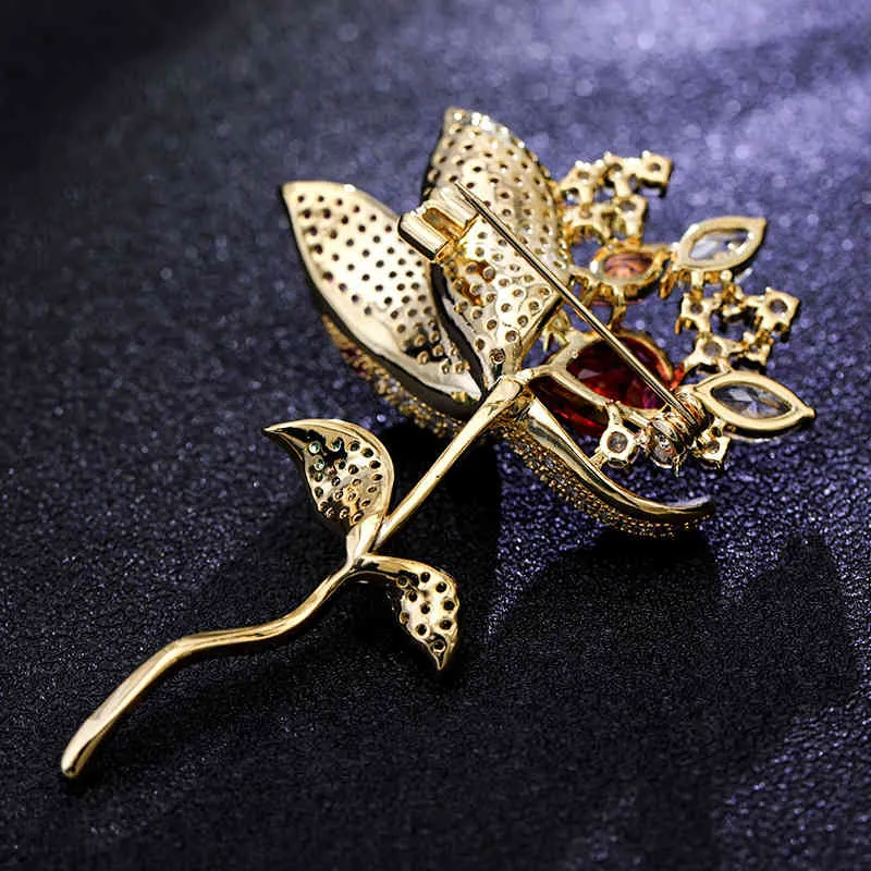Elegant Woman Brooches Korean style Crystal Collar Pin Fashion Clothing Brooch Accessories Fine Jewelry For Gifts