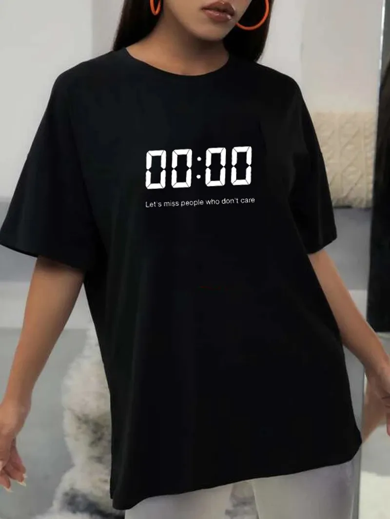 Gotiska kvinnor T Shirt Punk Fröken Människor Grunge Style Casual Oversized Egirl Edgy Roliga Tee Toppar Svart Cool Kvinna Hipster Kläder 210518